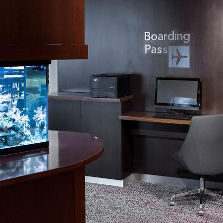 Courtyard By Marriott Miami At Dolphin Mall Sweetwater Esterno foto