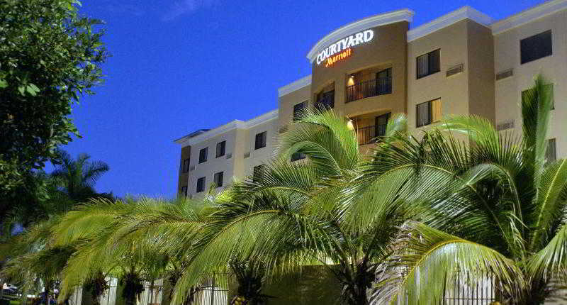 Courtyard By Marriott Miami At Dolphin Mall Sweetwater Esterno foto
